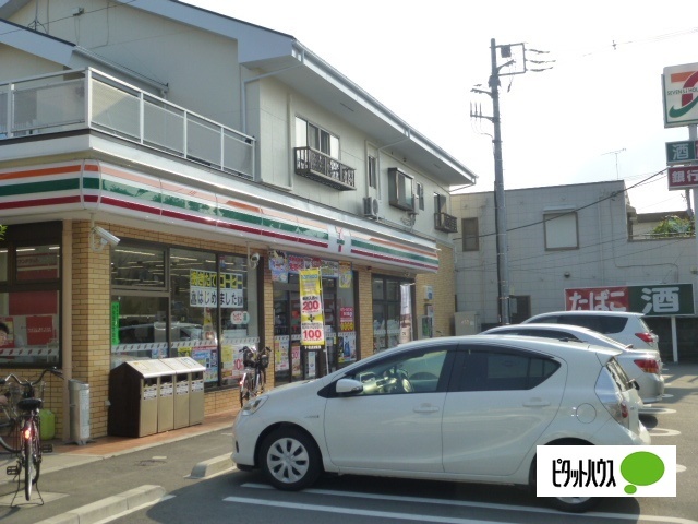 コンビニ　セブンイレブン小田原中里店（コンビニ）まで1114m