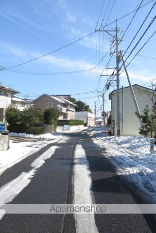 その他　前面道路（その他）まで10m