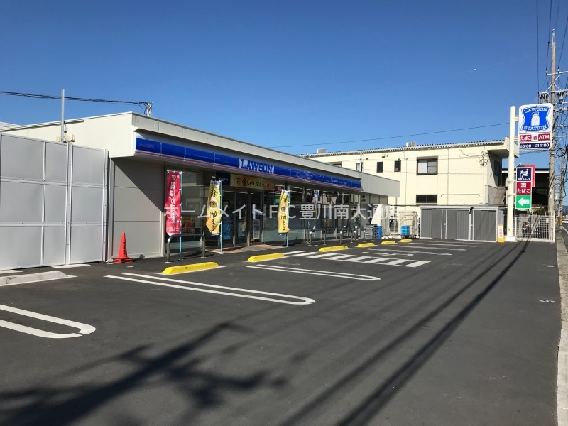 コンビニ　ローソン日本トレクス店（コンビニ）まで46m