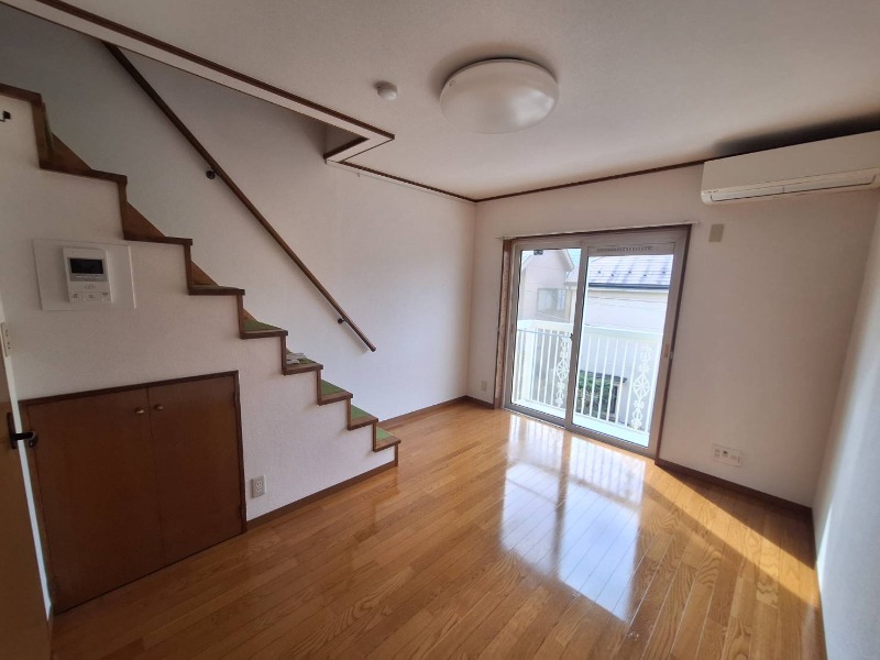 居室・リビング　※他部屋参考写真