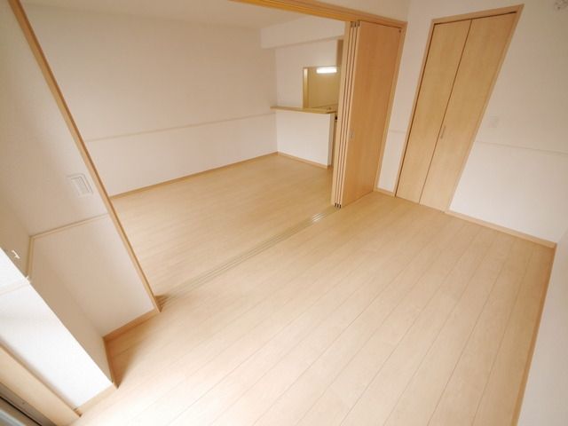 居室・リビング　★同物件の別部屋の参考写真です★