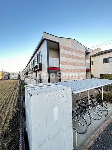 建物外観　外観は落ち着いています