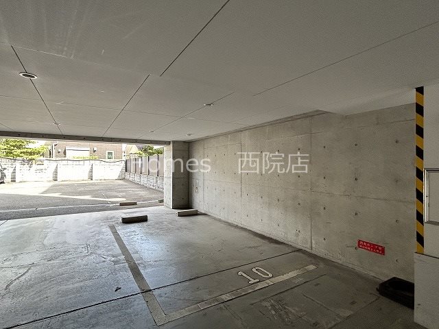 駐車場　駐車場もあります。