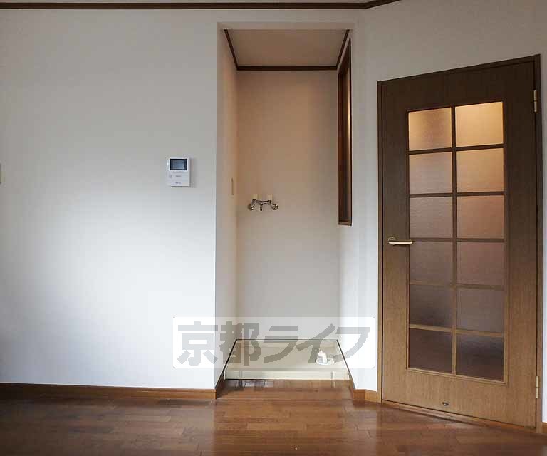 眺望　洗濯機はこちらへ