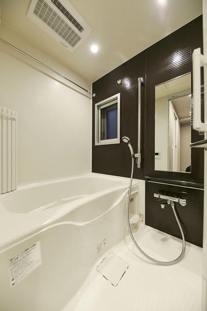 バス・シャワールーム　※写真は同タイプ住戸です。