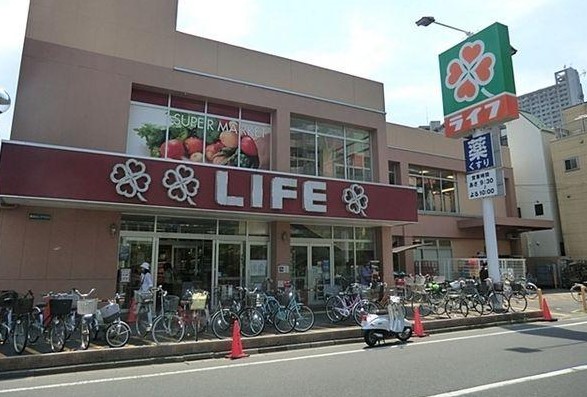 スーパー　ライフ浅草店（スーパー）まで393m