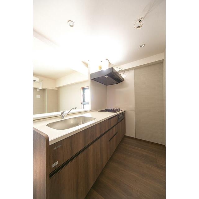 キッチン　※写真は同タイプ住戸です。