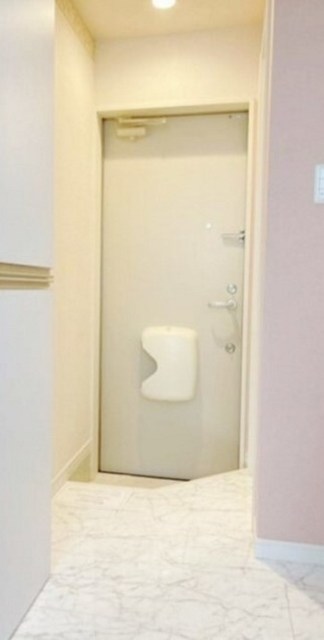 玄関　別物件同施工タイプ