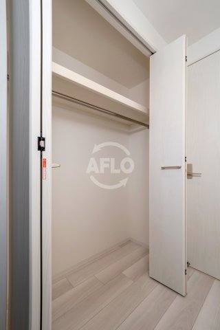 収納　レジデンス大阪福島フォルテ　クローゼット