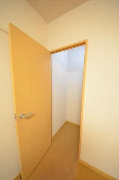 その他設備　☆洋室収納☆