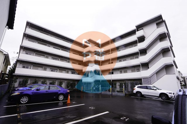 建物外観　ネット無料。パノラマ南鴨宮の外観です。