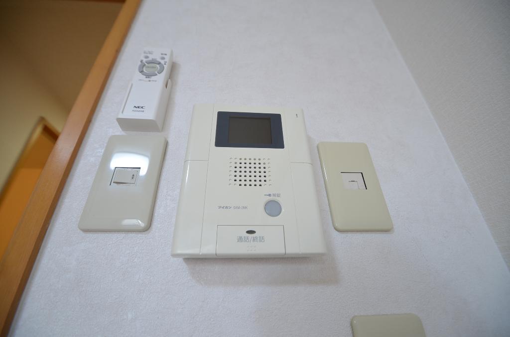 セキュリティ　カメラ付インターホン