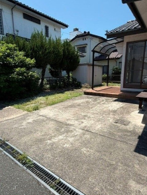 庭　お庭の付いた物件です
