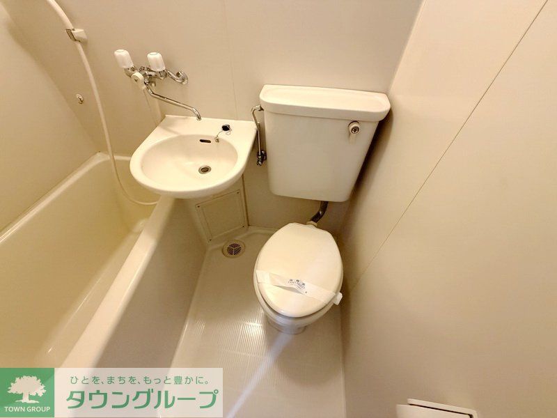 トイレ　トイレ