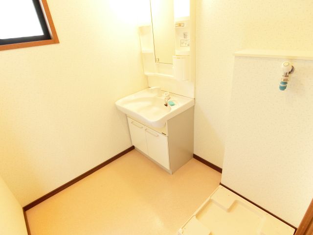 洗面設備　同物件別部屋イメージ写真