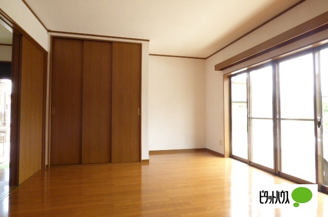 居室・リビング　他のお部屋の写真です