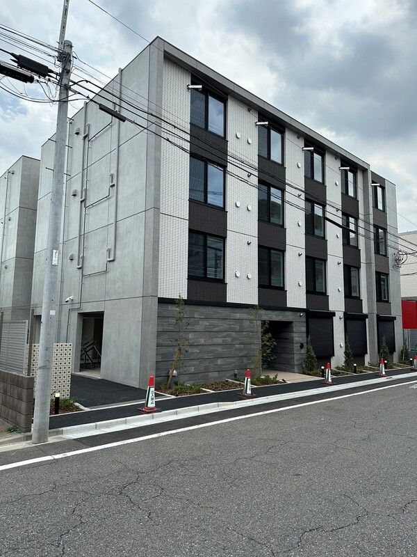 建物外観　グローリオシェルト志村坂上　板橋区小豆沢２