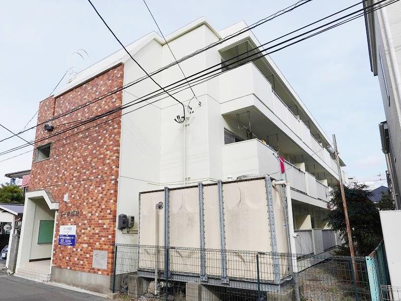 コーポ越路の外観写真
