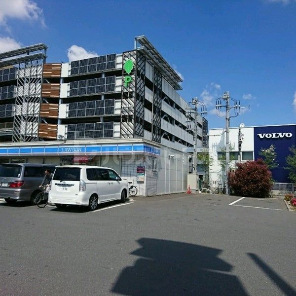 コンビニ　ローソン柏の葉16号店（コンビニ）まで570m