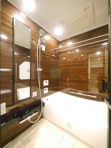 バス・シャワールーム　別部屋参考写真