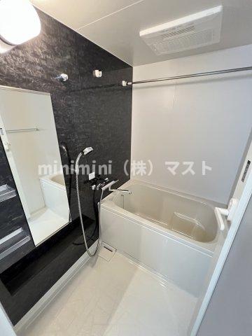 バス・シャワールーム　別部屋参考写真