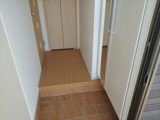 玄関　きれいな玄関です