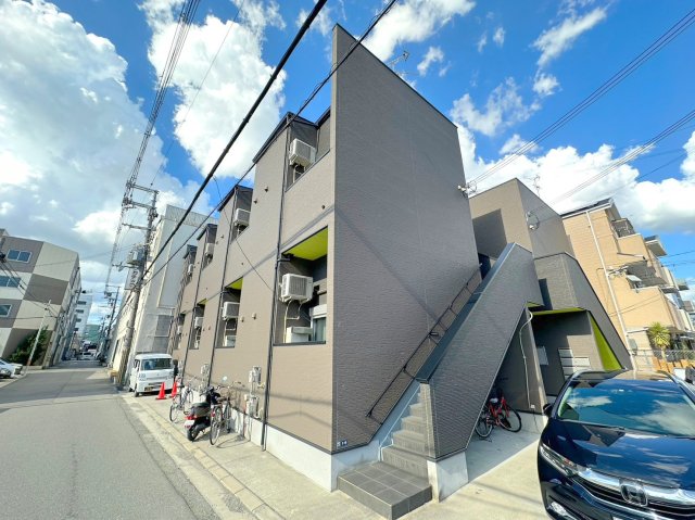 建物外観　なんと言ってもおしゃれなこの外観。