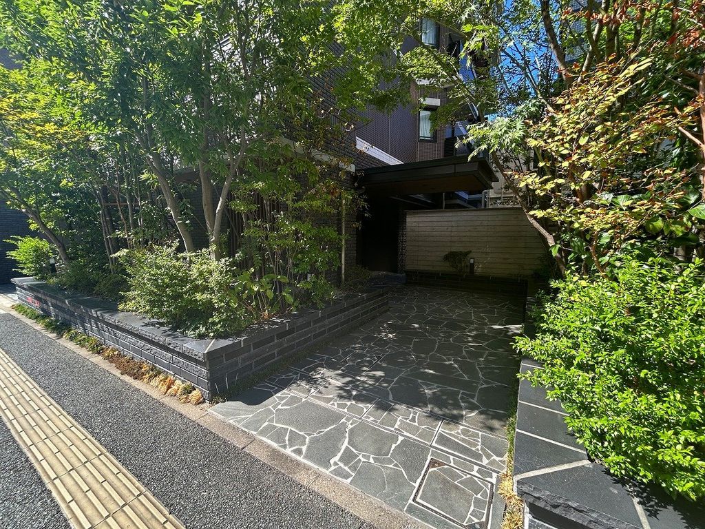 MJR桜坂ザ・レジデンスの外観写真