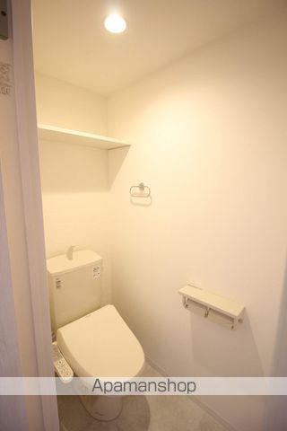 地下鉄南北線 北１８条駅 徒歩5分 4階建 築8年のトイレ写真