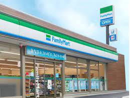 コンビニ　ファミリーマート 吹田山田西店（コンビニ）まで1088m
