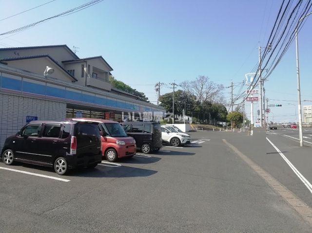 コンビニ　ローソン八幡船越1丁目（コンビニ）まで1637m