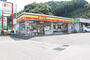 コンビニ　ニューヤマザキデイリ－ストア臼杵駅前店（コンビニ）まで70m