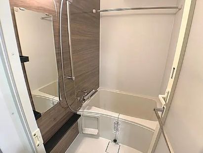 バス・シャワールーム　参考写真：別部屋タイプ