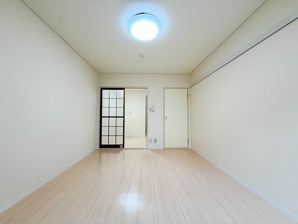 ラプラス和の内装写真