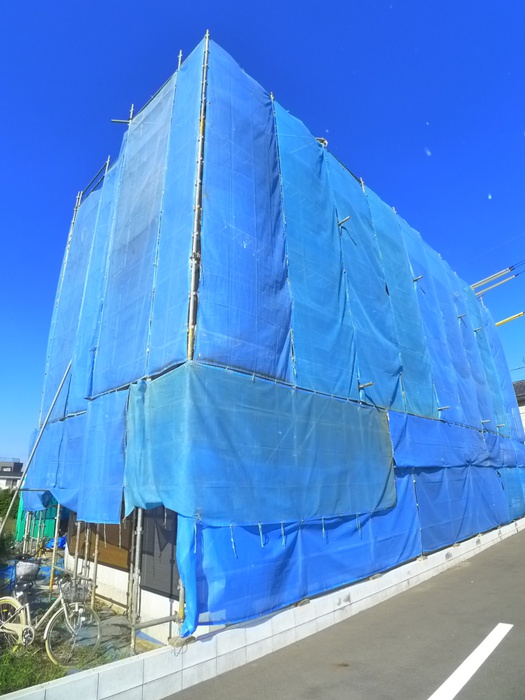 建物外観　建築中