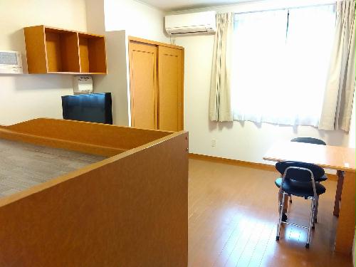 レオパレスShu&Keiの居間写真