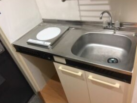 能勢電鉄妙見線 絹延橋駅 徒歩5分 2階建 築38年のキッチン写真