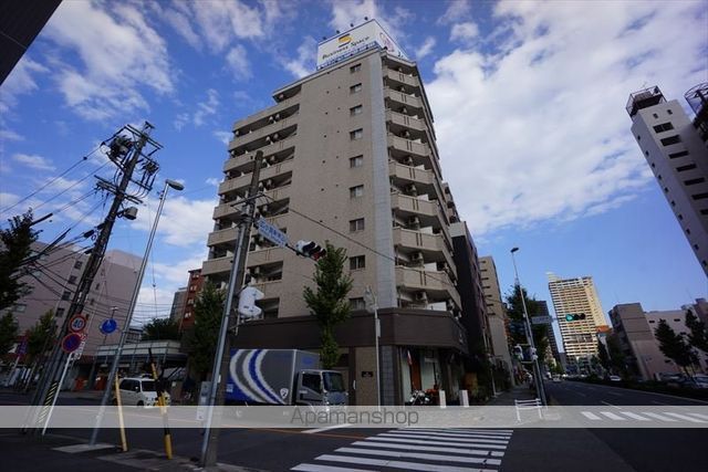 地下鉄東山線 新栄町駅 徒歩5分 10階建 築19年の外観写真