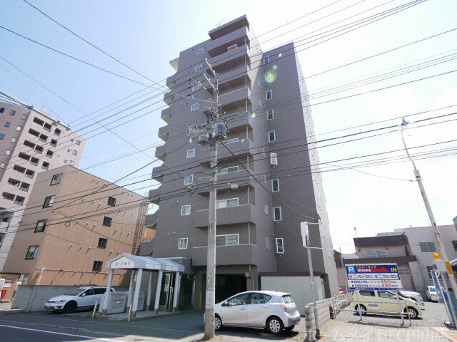 建物外観　外観写真