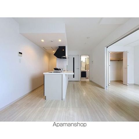 地下鉄南北線 平岸駅 徒歩4分 4階建 築11年の居間写真