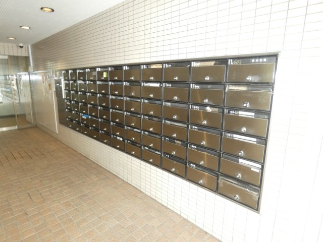 東急田園都市線 池尻大橋駅 徒歩6分 6階建 築43年の外観写真