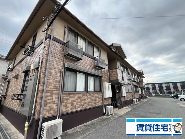 23番館の外観写真