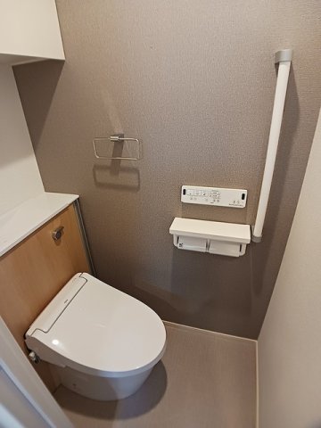 トイレ　清潔感のあるトイレです