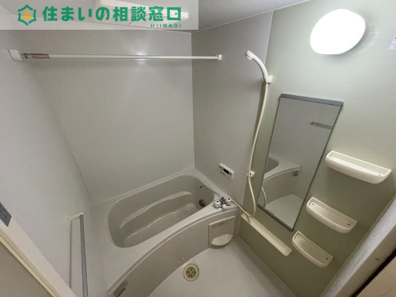 名鉄名古屋本線 矢作橋駅 徒歩15分 2階建 築21年の風呂写真