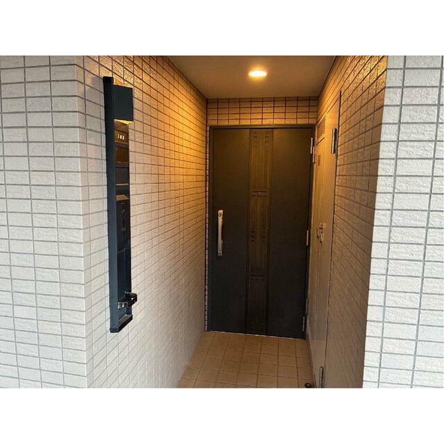 ヴェルビュ湘南台の玄関写真