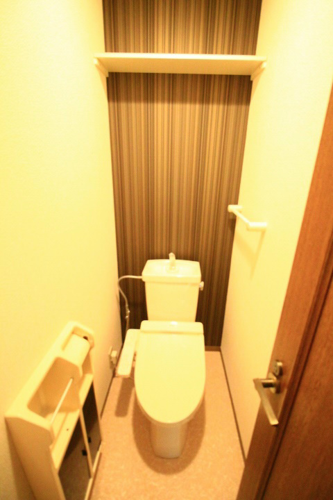 シャルム一番館のトイレ写真