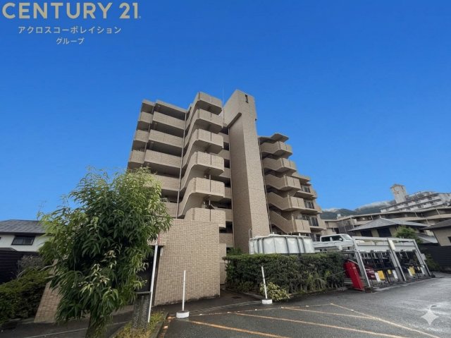 建物外観　オートロック付きで安心です！