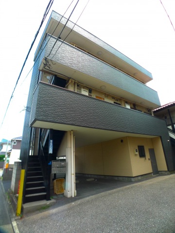 梅吉マンションの外観写真