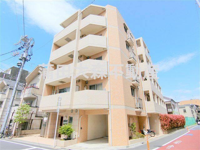 建物外観　2007年11月築　RC鉄筋コンクリート地上5階建て総戸数2