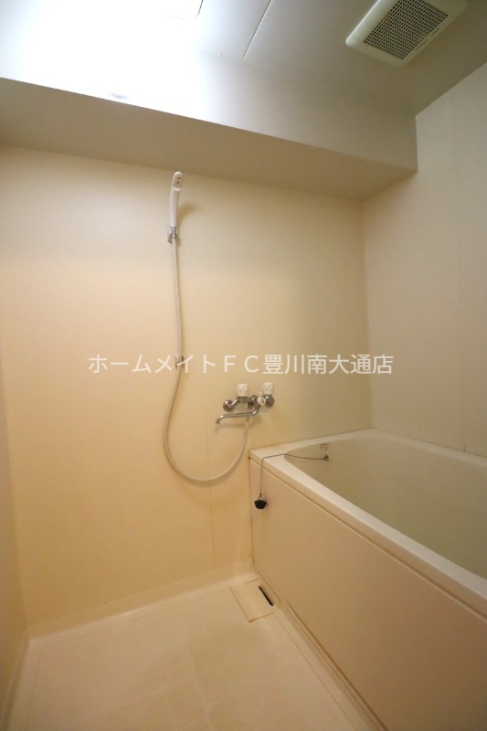 ワンルームハラマキIIの風呂写真